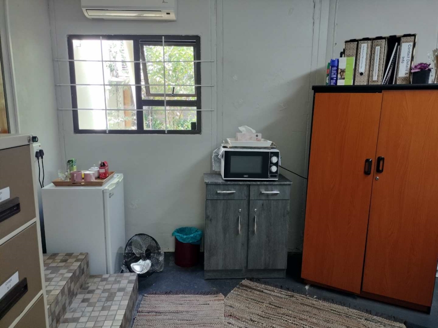 4 Bedroom Property for Sale in Langenhovenpark Free State